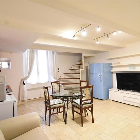 Appartamento Casa Mya Napoli Esterno foto